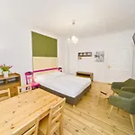 Hotel Old Town Zehdenicker Strasse Berlino