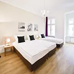 Old Town Zehdenicker Strasse Hotel Berlino