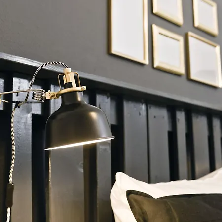 Old Town Zehdenicker Strasse Hotel