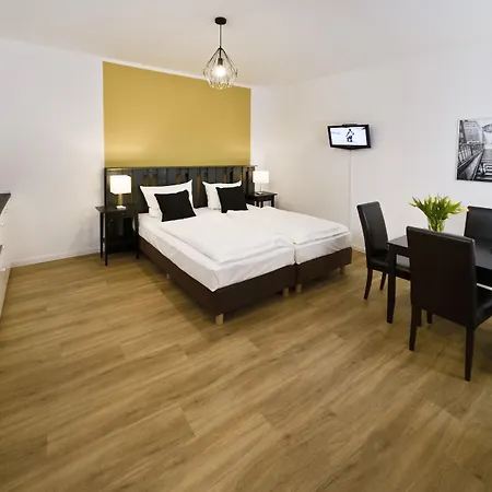 Old Town Zehdenicker Strasse * Berlin