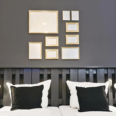 Old Town Zehdenicker Strasse *