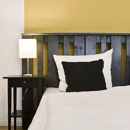 Old Town Zehdenicker Strasse * Berlín