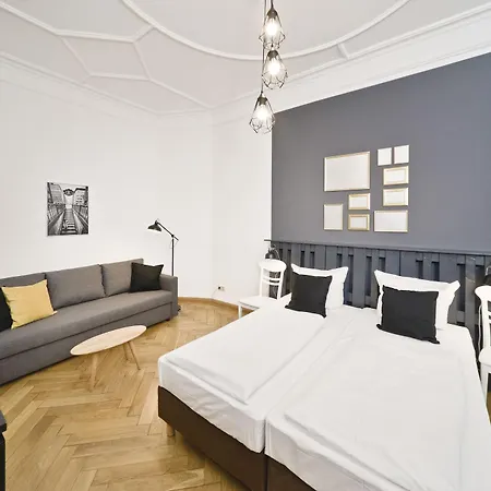 Old Town Zehdenicker Strasse Hotel Berlín