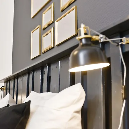 Old Town Zehdenicker Strasse * Berlín