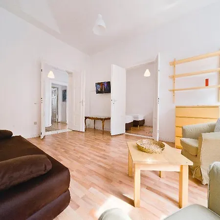 Hotel Old Town Zehdenicker Strasse *