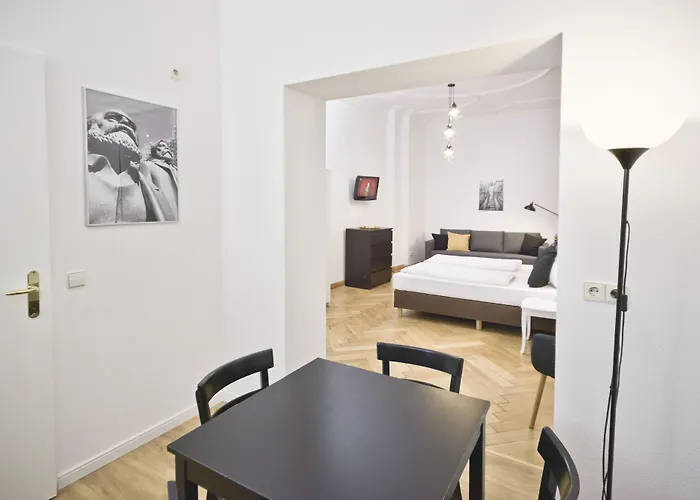 Old Town Zehdenicker Strasse Berlim