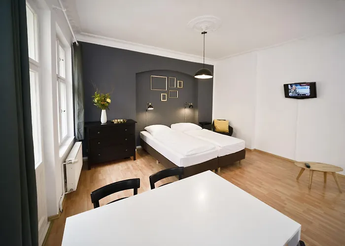 Old Town Zehdenicker Strasse * Berlim