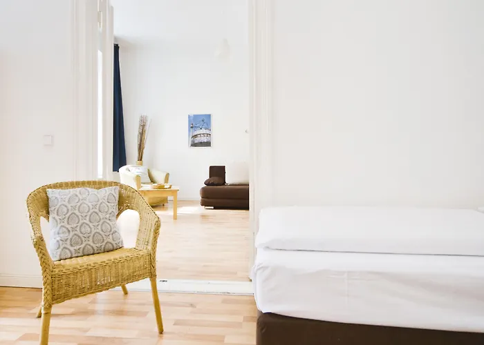 Hotel Old Town Zehdenicker Strasse *