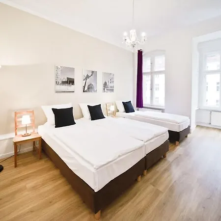 Old Town Zehdenicker Strasse Hotel Berlín