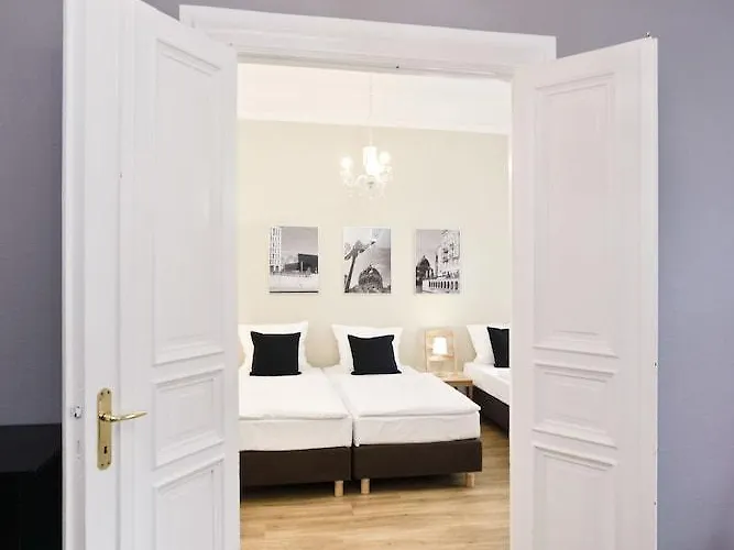 Old Town Zehdenicker Strasse * Berlín